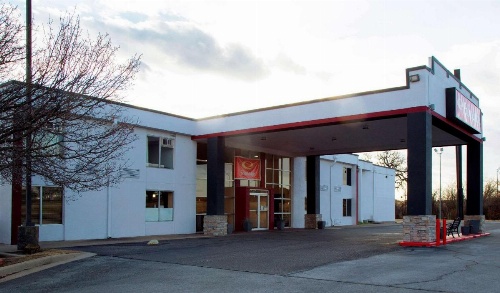 Econo Lodge image 17