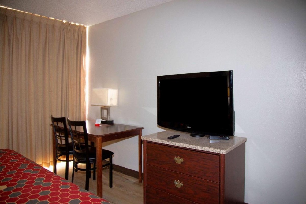 Econo Lodge Image 33