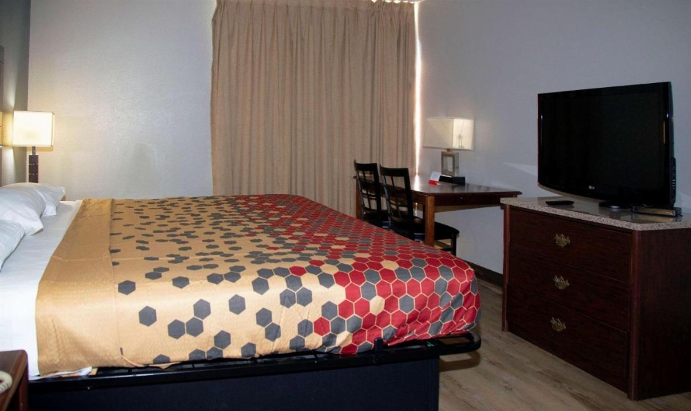 Econo Lodge Image 35